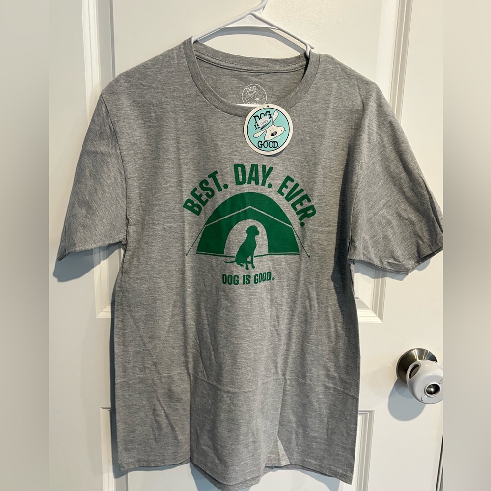 NWT- Dog is Good brand unisex tee, size Medium